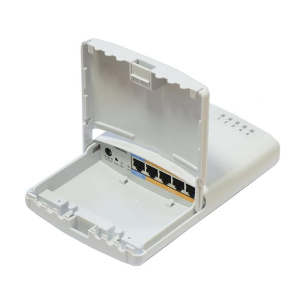 Router: Mikrotik PowerBox, Outdoor Router, 650MHz CPU, 64MB RAM, 5xEthernet with 4xPoE output